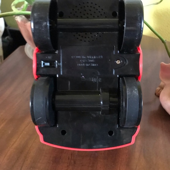 The Wiggles Toot Toot Chuga Chuga Big Red Car with characters - Picture 11 of 11